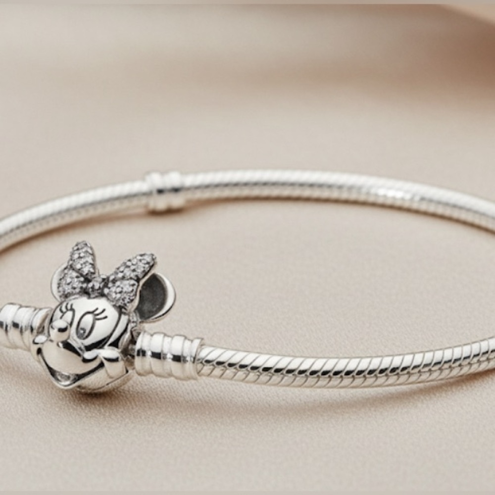 Silver Bracelet with Minnie Charm - Pandora Style